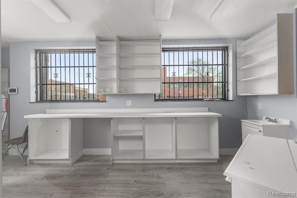 Additional view of 10801 W Warren Avenue