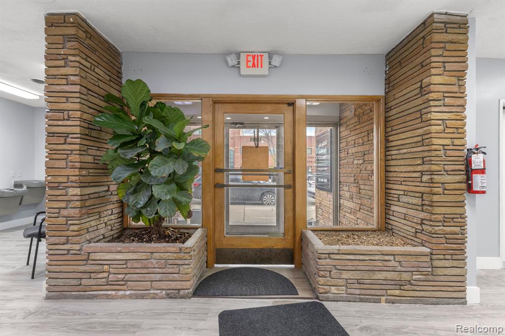 Additional view of 10801 W Warren Avenue