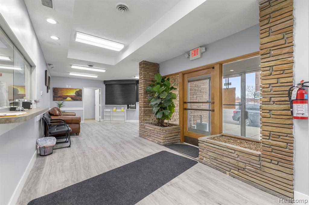 Additional view of 10801 W Warren Avenue