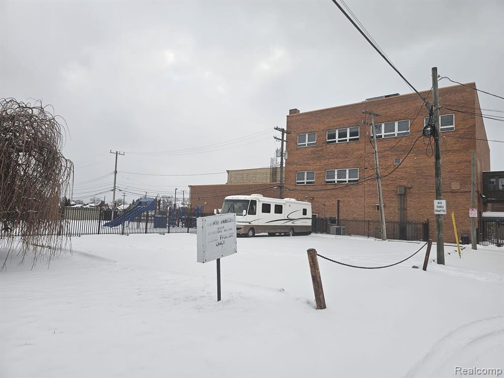 Additional view of 10801 W Warren Avenue