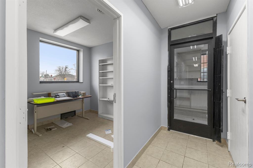 Additional view of 10801 W Warren Avenue