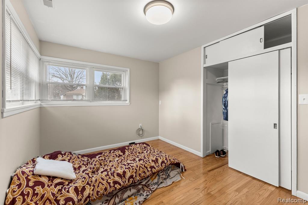 Additional view of 1300 Robindale Avenue