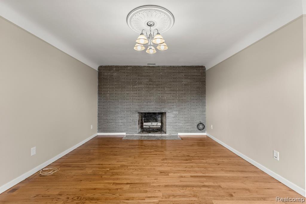 Additional view of 1300 Robindale Avenue