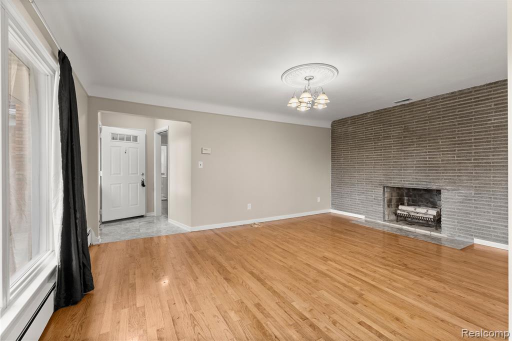 Additional view of 1300 Robindale Avenue