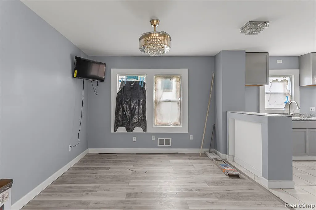 Additional view of 13437 E State Fair Street