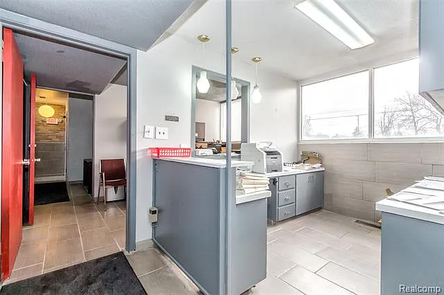 Additional view of 25510 Plymouth Road Unit A