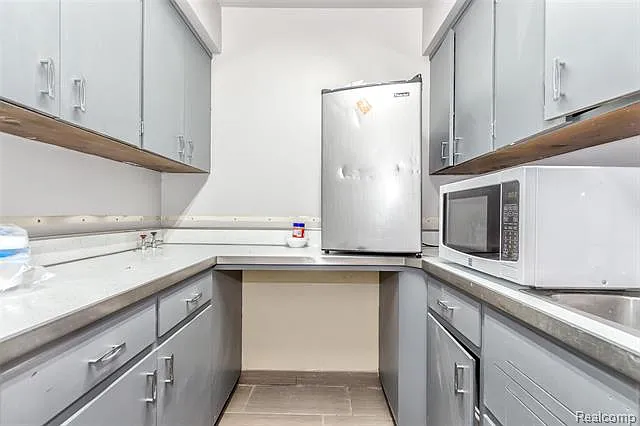 Additional view of 25510 Plymouth Road Unit A