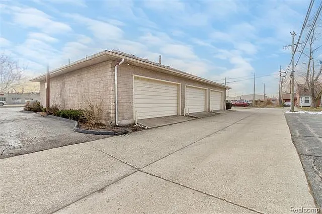 Additional view of 25510 Plymouth Road Unit A
