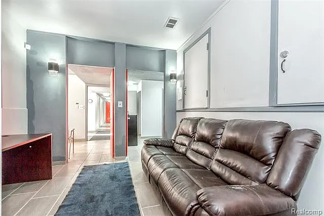 Additional view of 25510 Plymouth Road Unit A