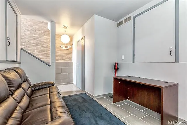 Additional view of 25510 Plymouth Road Unit A