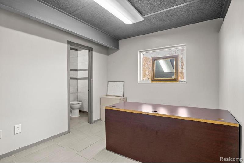 Additional view of 25510 Plymouth Road Unit B