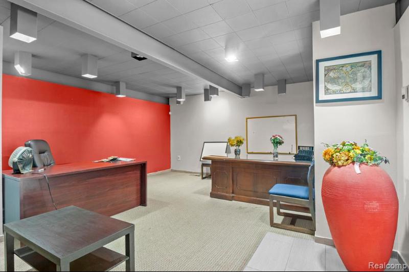 Additional view of 25510 Plymouth Road Unit B
