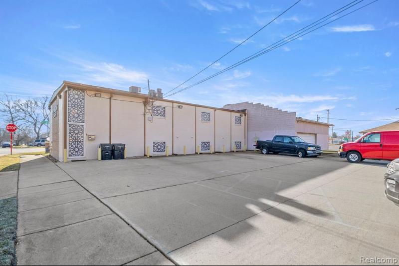 Additional view of 25510 Plymouth Road Unit B