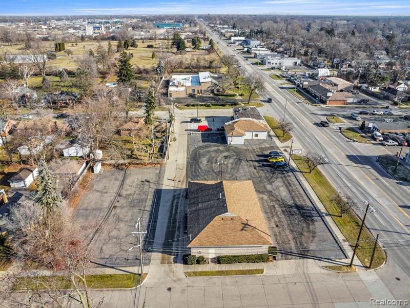Additional view of 25510 Plymouth Road Unit B