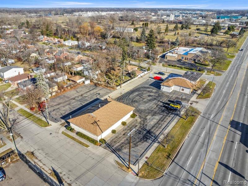 Additional view of 25510 Plymouth Road Unit B