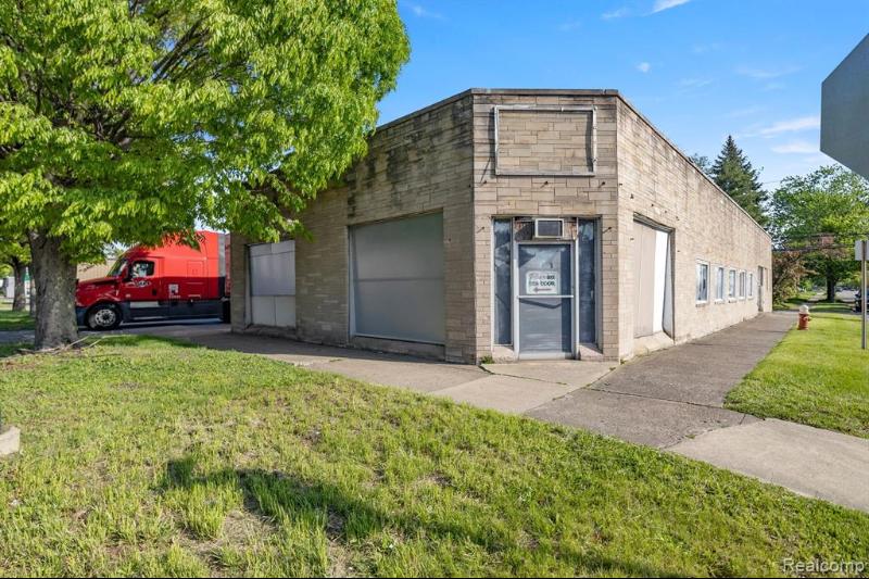 Additional view of 4204 Oakwood Boulevard