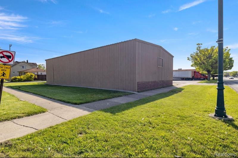 Additional view of 4204 Oakwood Boulevard