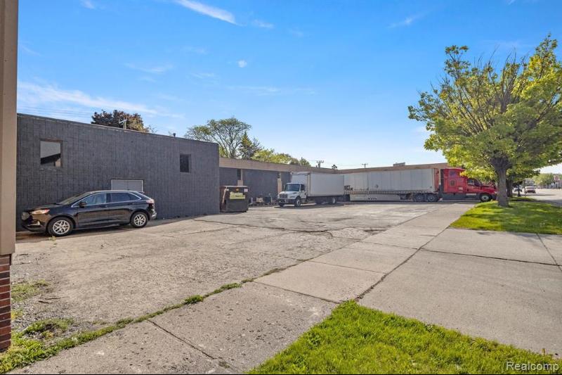 Additional view of 4204 Oakwood Boulevard
