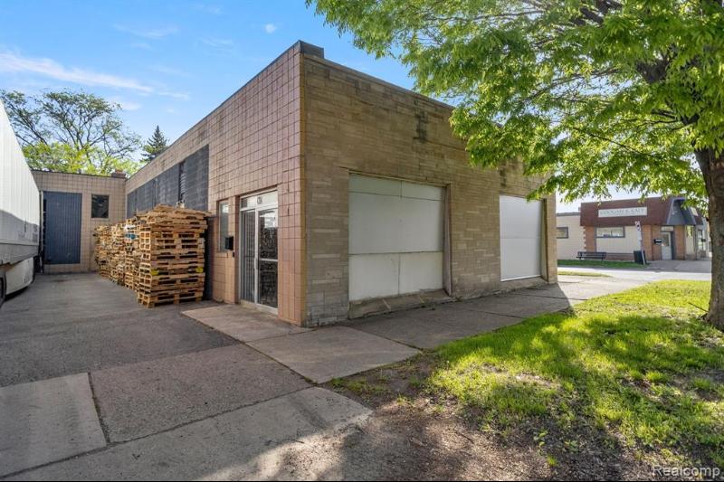 Additional view of 4204 Oakwood Boulevard