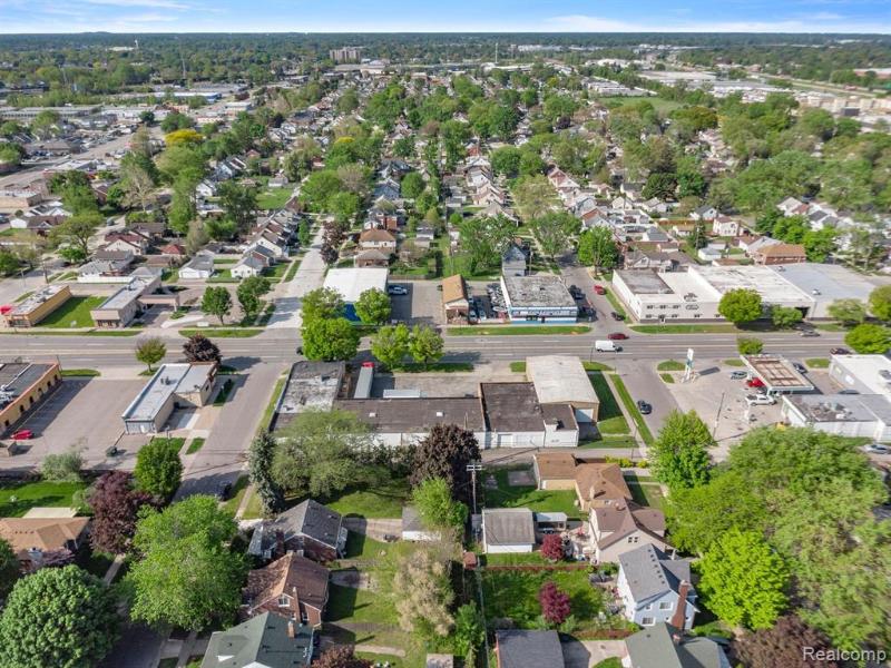 Additional view of 4204 Oakwood Boulevard