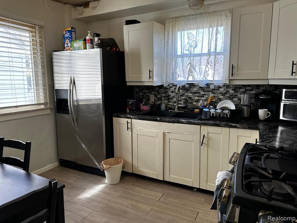 Additional view of 7848 Coleman Street